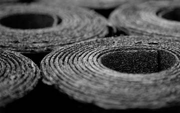 Gravel bitumen roof disadvantages